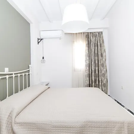 Agerino * Moutsoúna